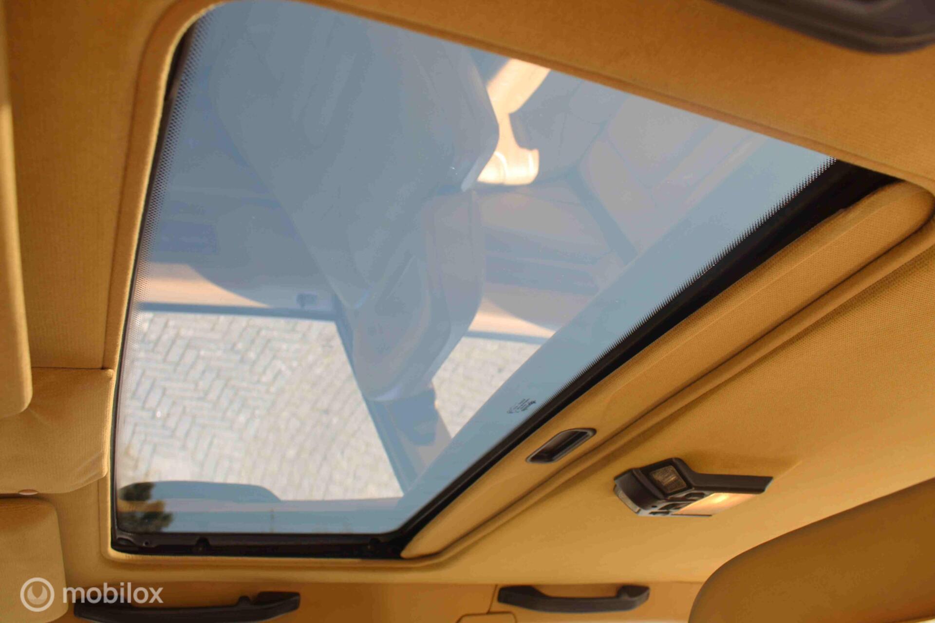 Foto van Volvo 780 Bertone Coupe
