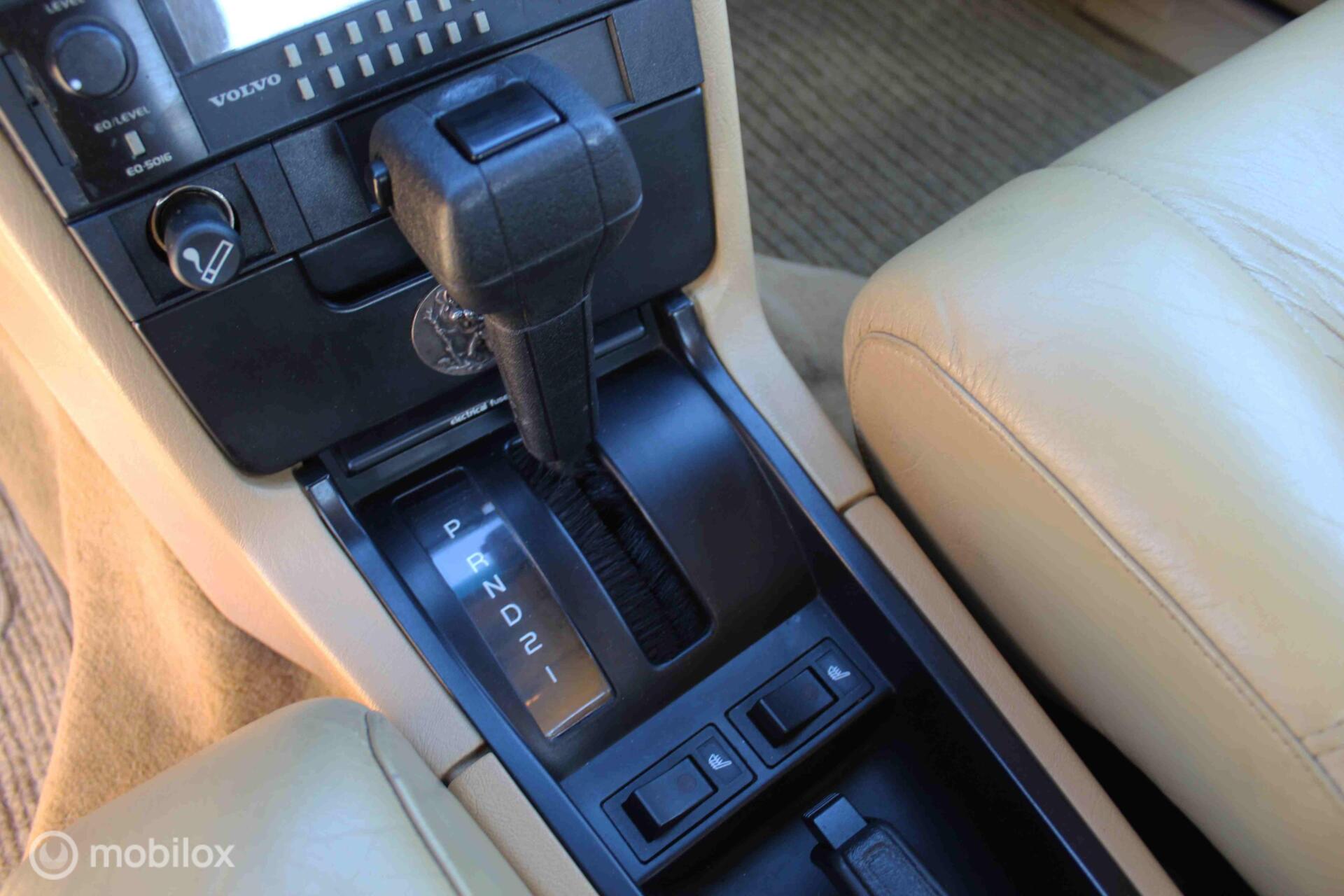 Foto van Volvo 780 Bertone Coupe