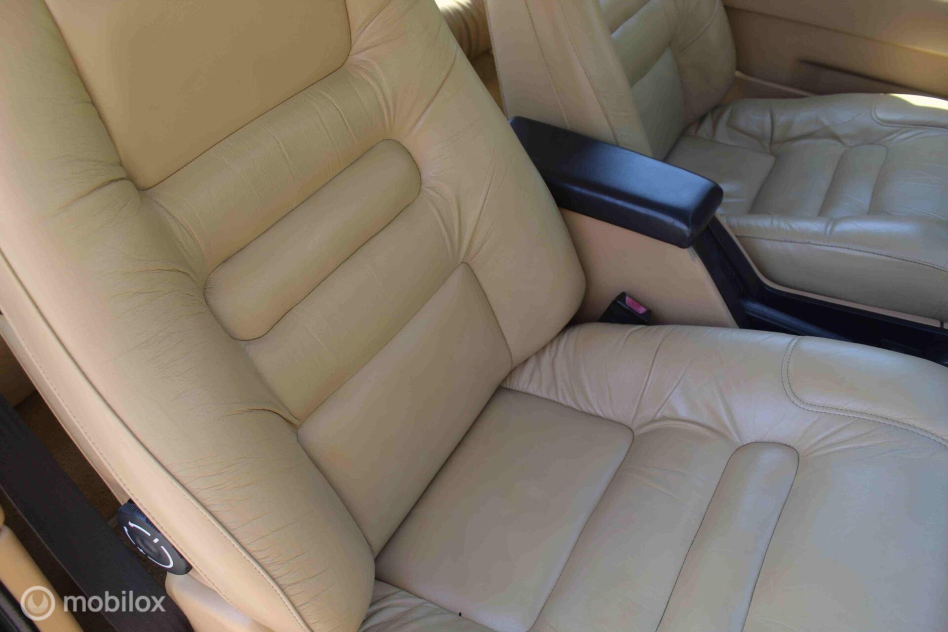 Foto van Volvo 780 Bertone Coupe
