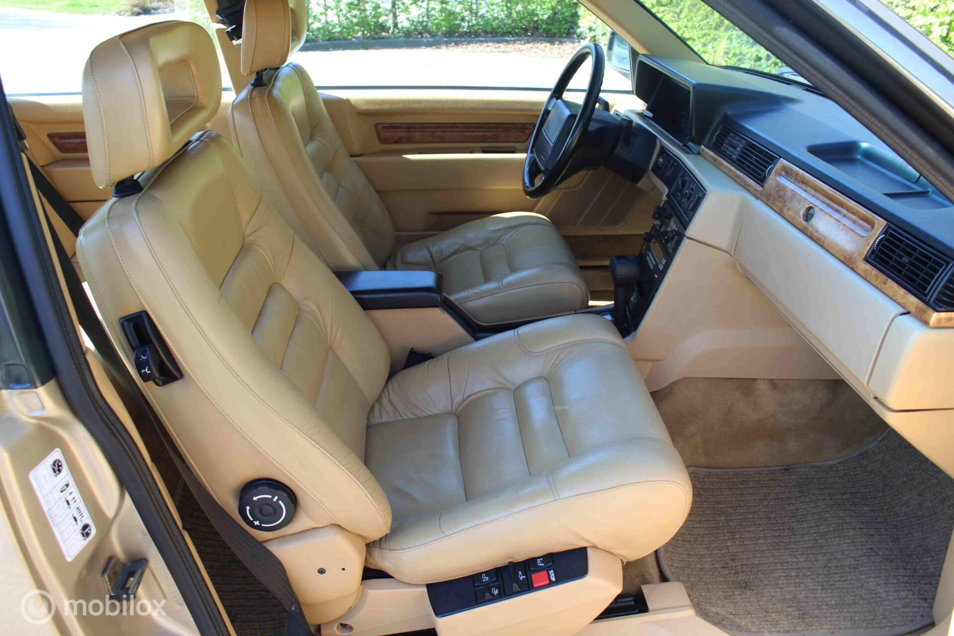 Foto van Volvo 780 Bertone Coupe