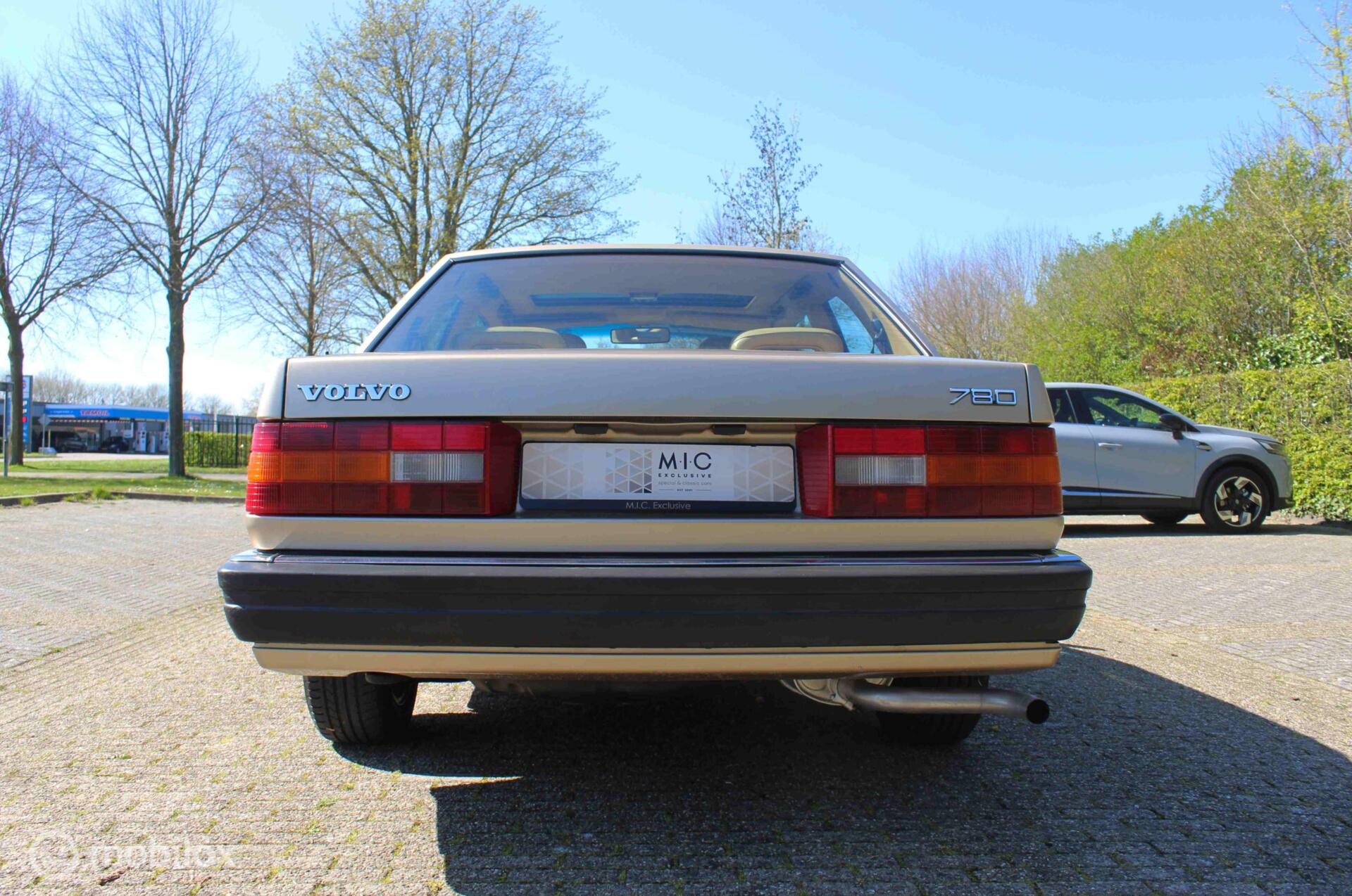 Foto van Volvo 780 Bertone Coupe