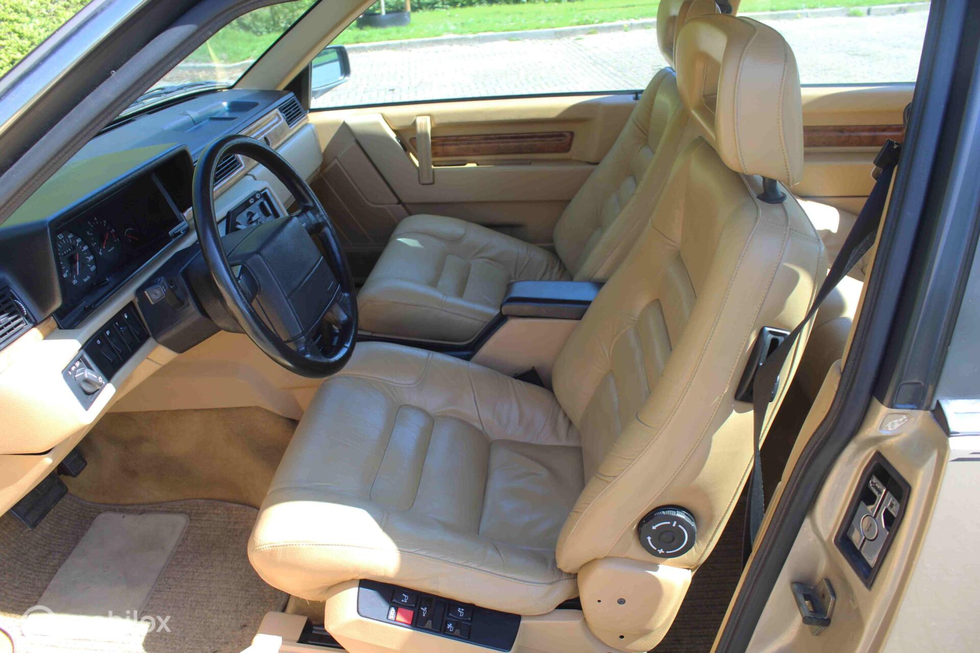 Foto van Volvo 780 Bertone Coupe