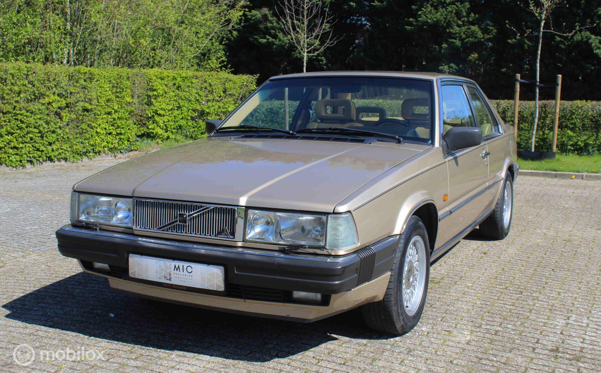 Foto van Volvo 780 Bertone Coupe