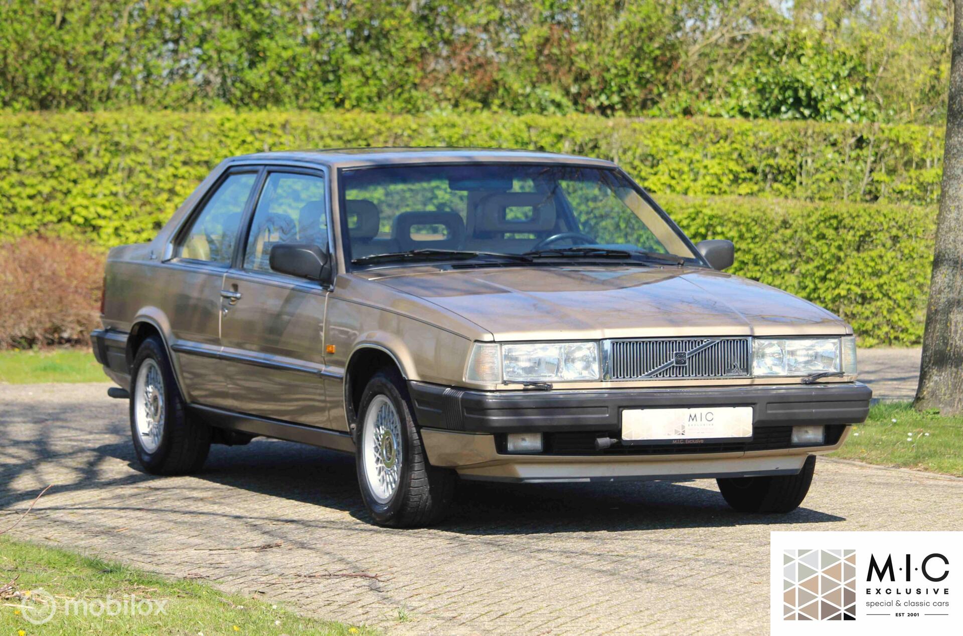 Foto van Volvo 780 Bertone Coupe