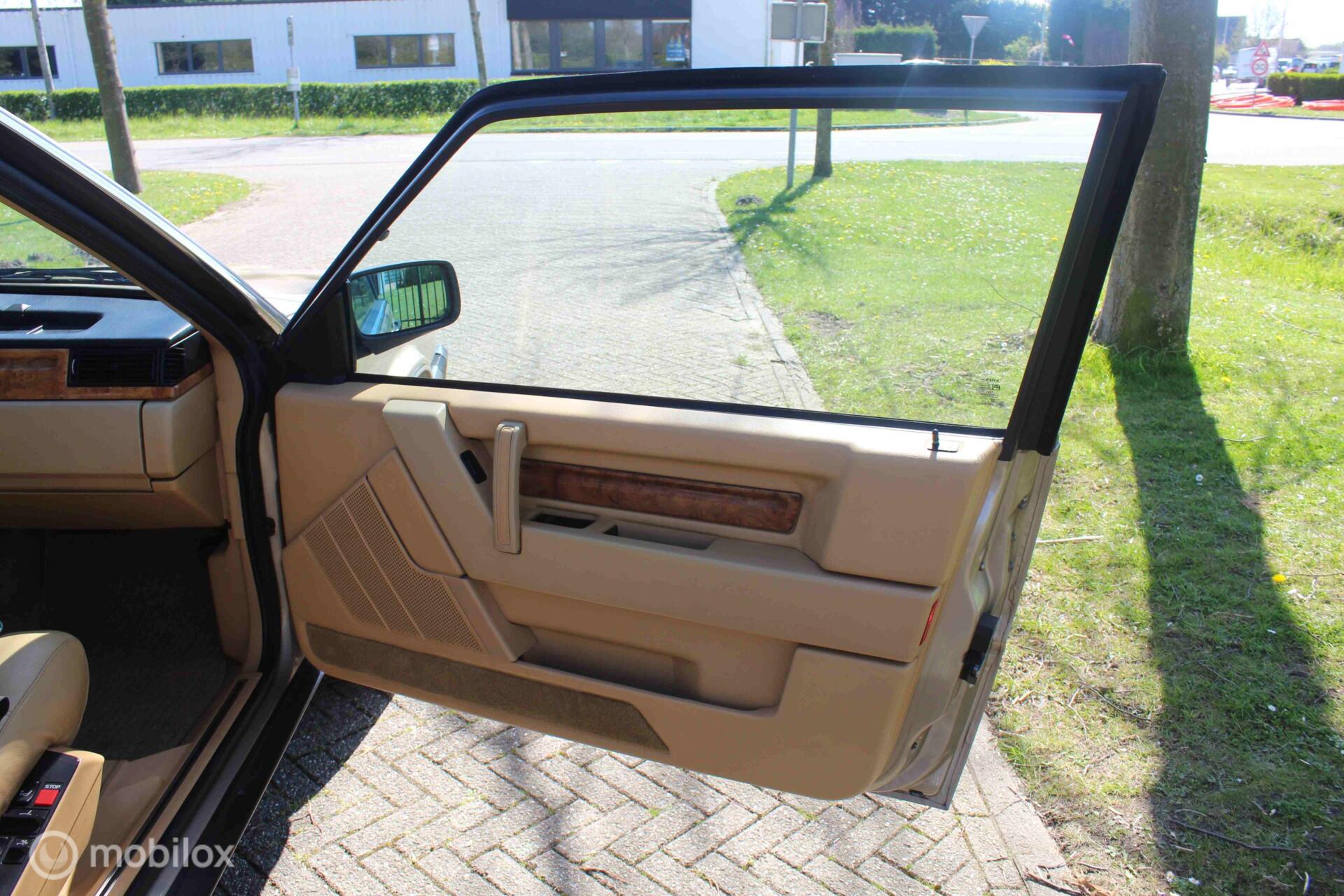 Foto van Volvo 780 Bertone Coupe