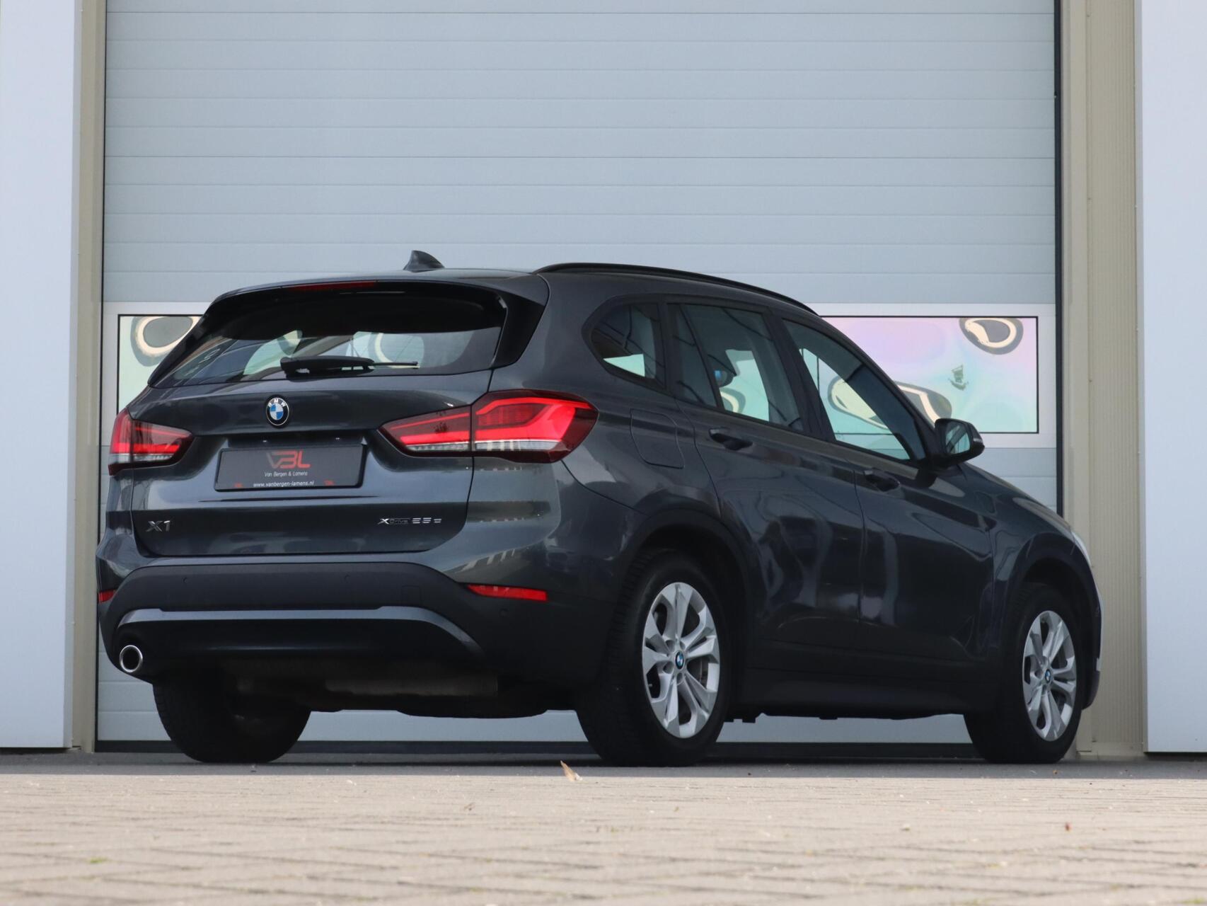 Foto van BMW X1