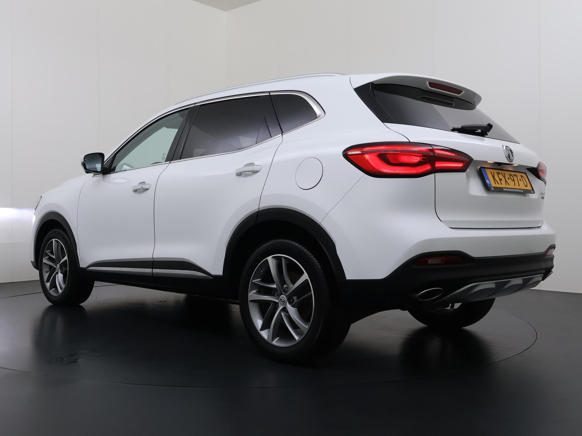 Foto van MG MG Ehs Plug-in Hybrid