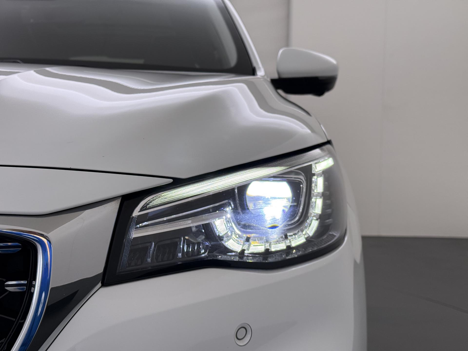 Foto van MG MG Ehs Plug-in Hybrid