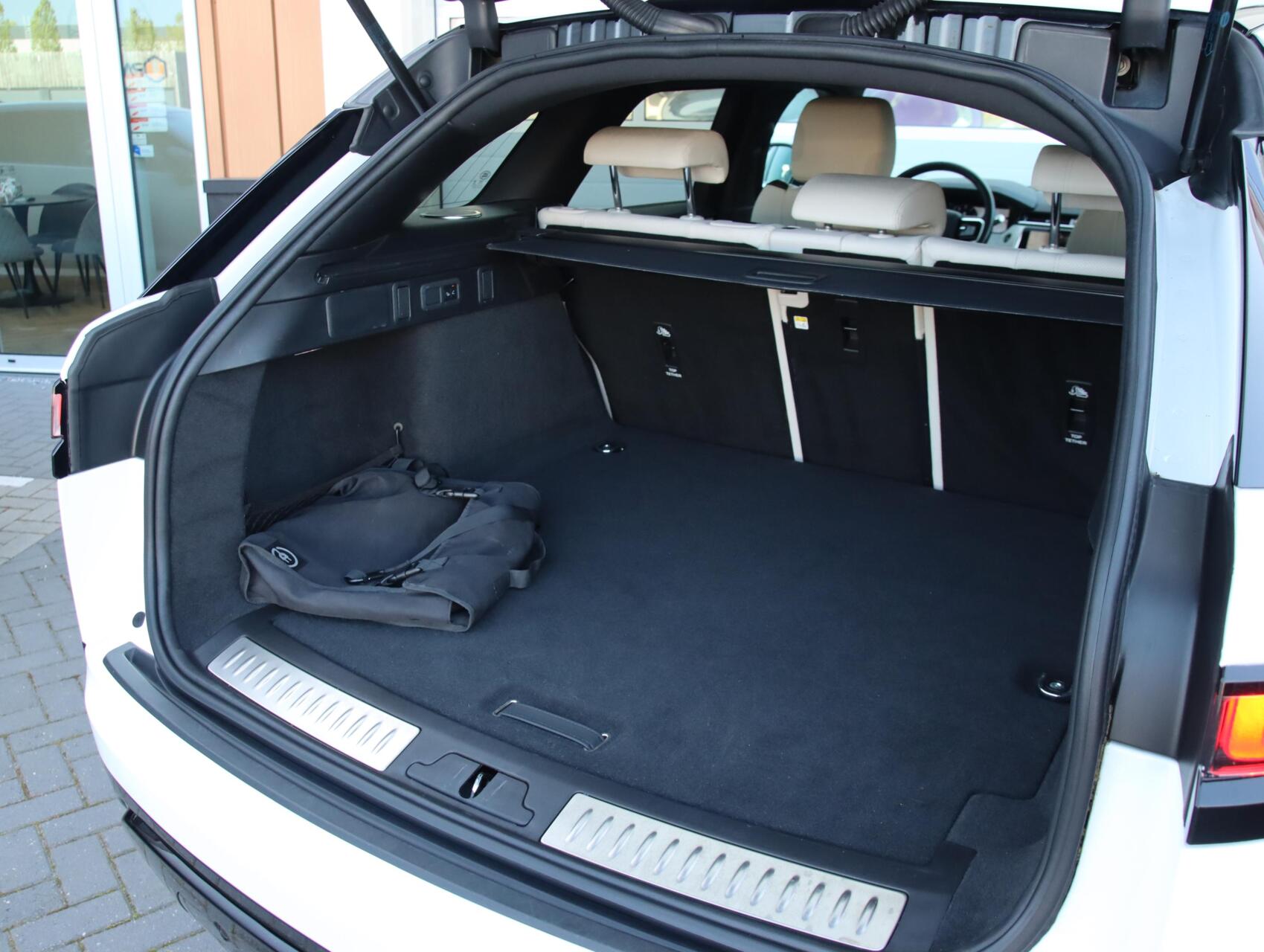 Foto van Land Rover Range Rover Velar