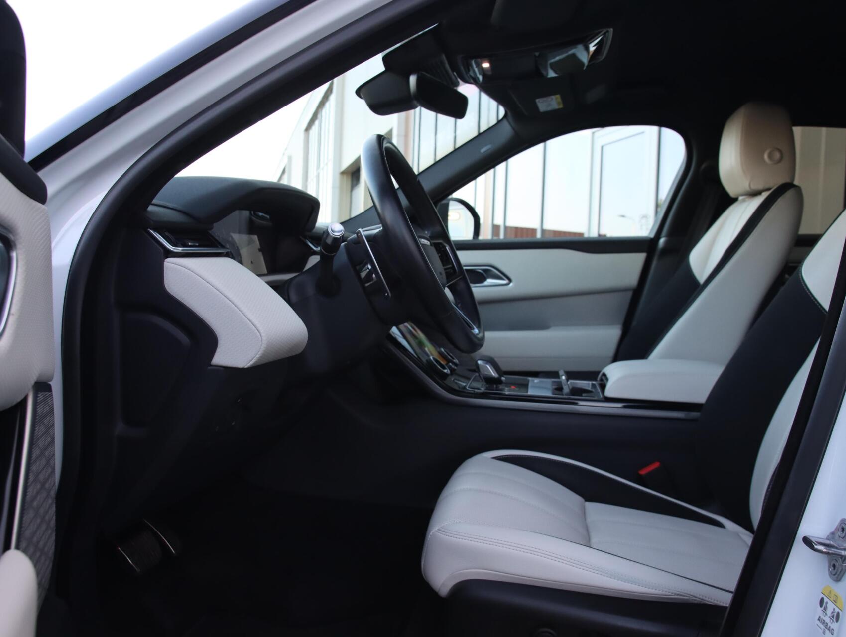 Foto van Land Rover Range Rover Velar