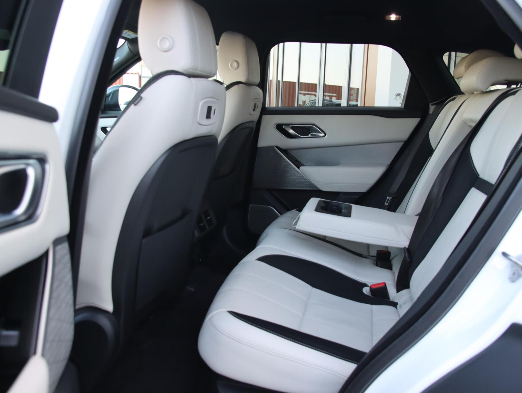 Foto van Land Rover Range Rover Velar