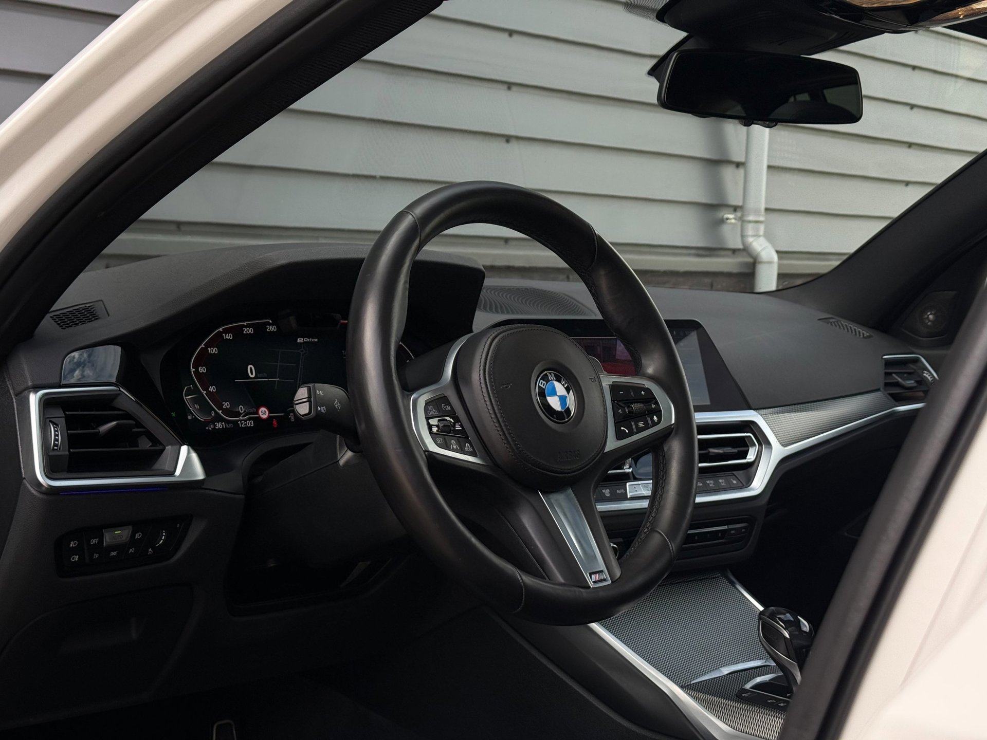 Foto van BMW 330e