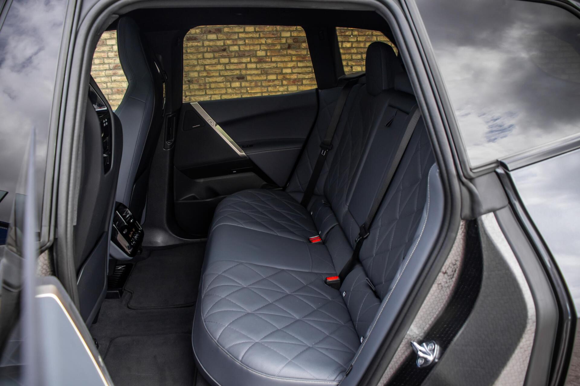 Foto van BMW Ix