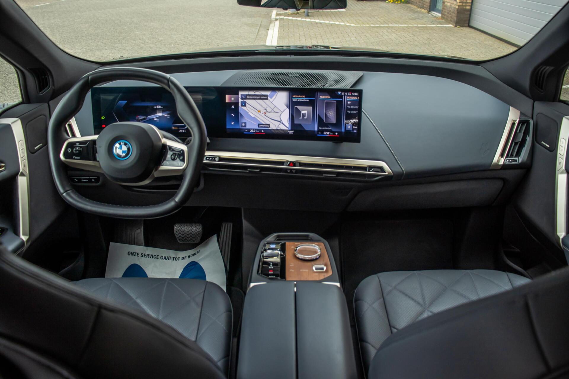 Foto van BMW Ix