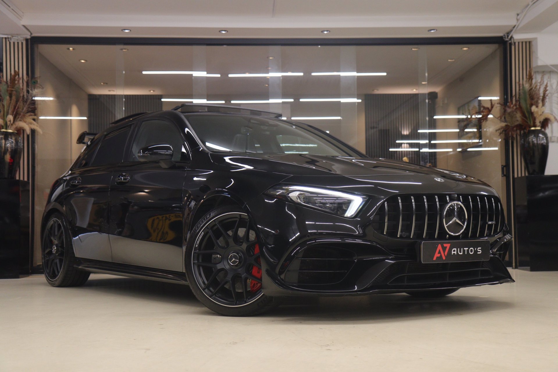 Foto van Mercedes-Benz AMG A 45 S
