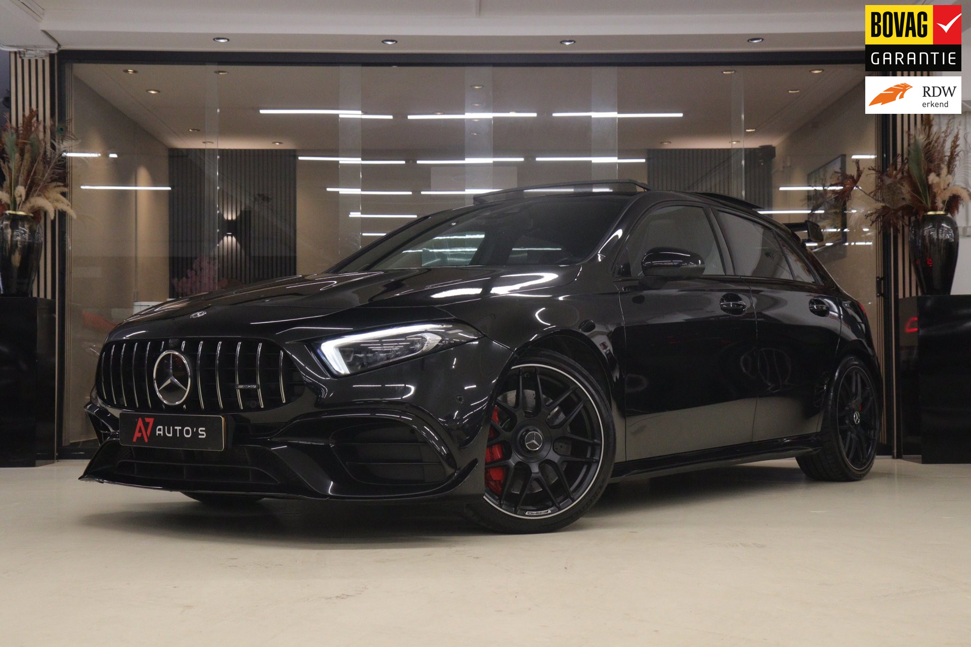 Mercedes-Benz AMG A 45 S AMG 45 S 4MATIC+ PANO/KUIPSTOELEN/CARPLAY/HUD/VOL 2020 - voorkant