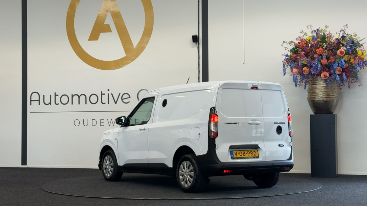 Foto van Ford Transit Courier