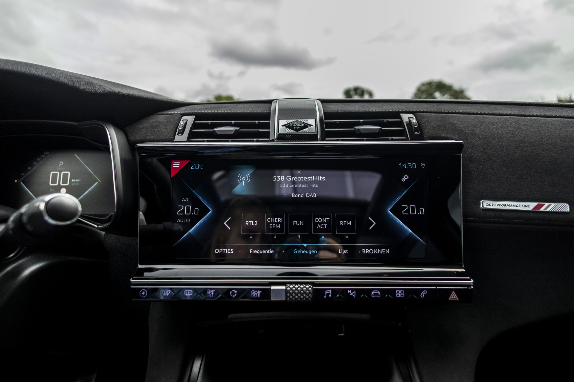 Foto van DS DS 7 Crossback