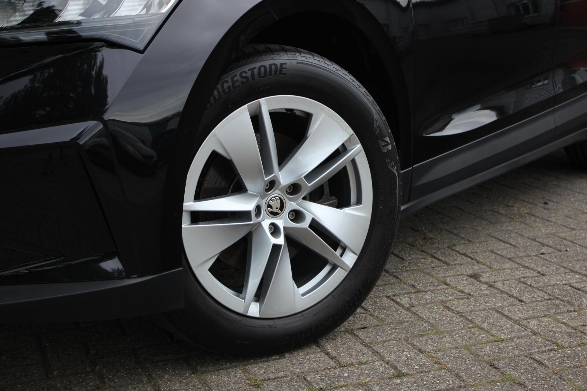 Foto van Skoda Enyaq 80