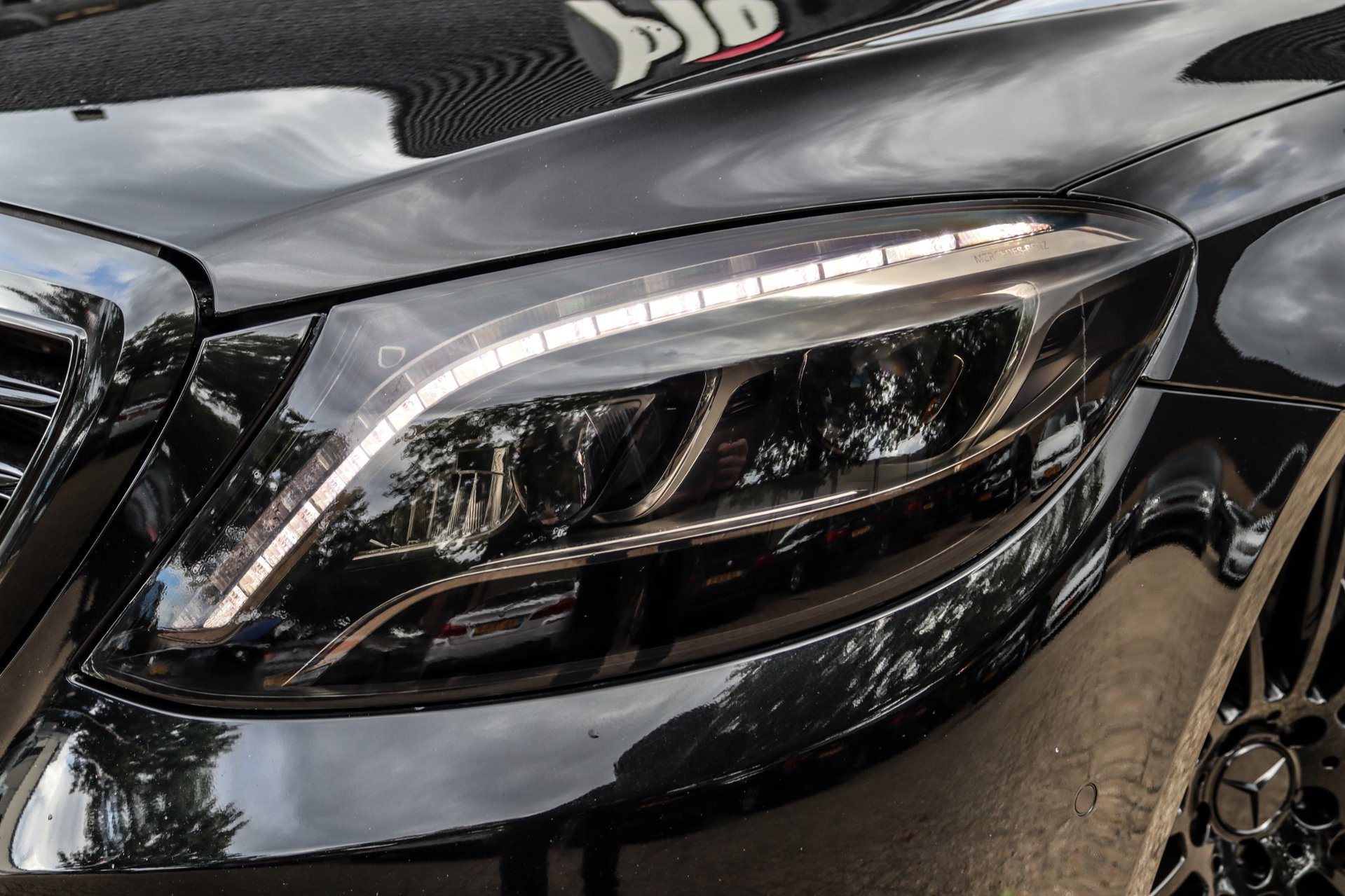 Foto van Mercedes-Benz S 500