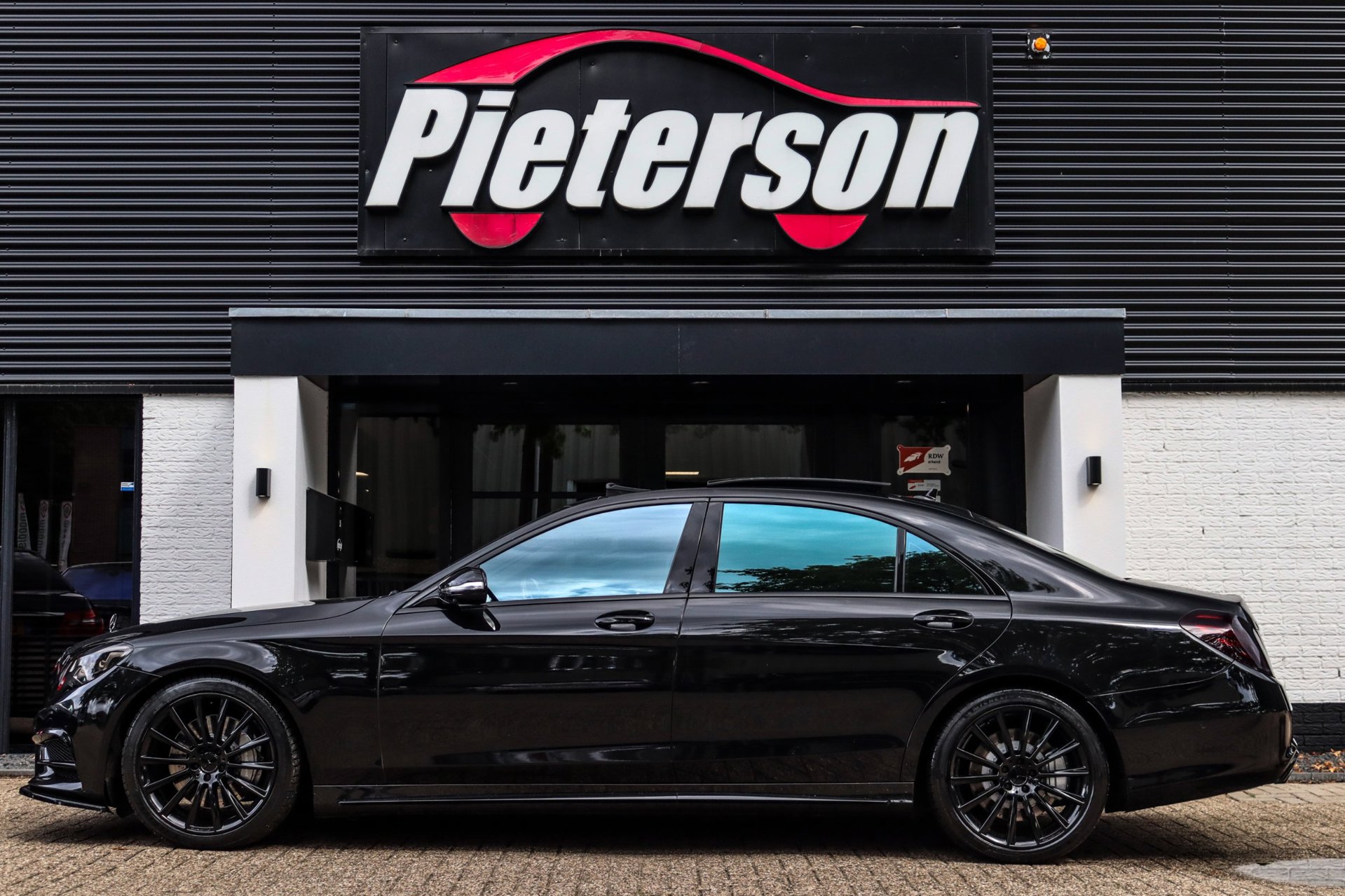 Foto van Mercedes-Benz S 500
