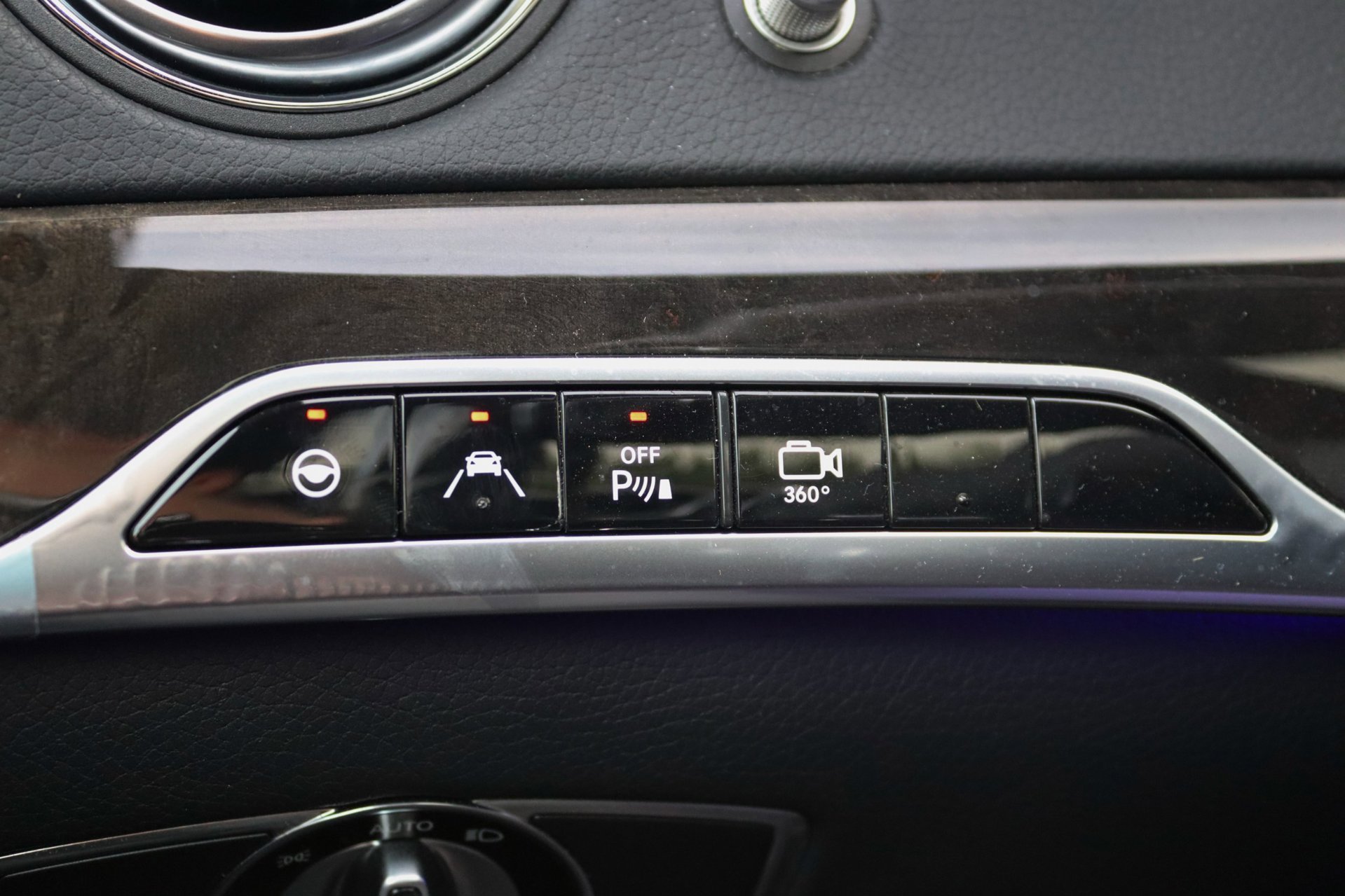 Foto van Mercedes-Benz S 500