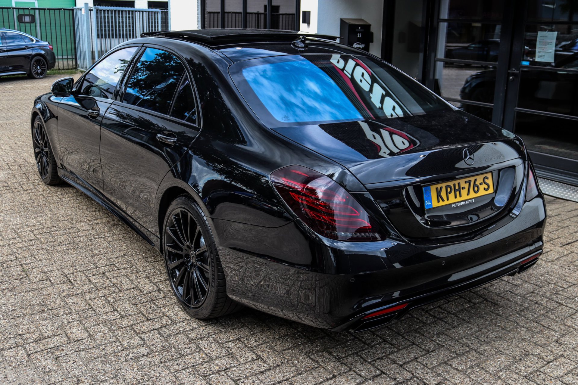 Foto van Mercedes-Benz S 500