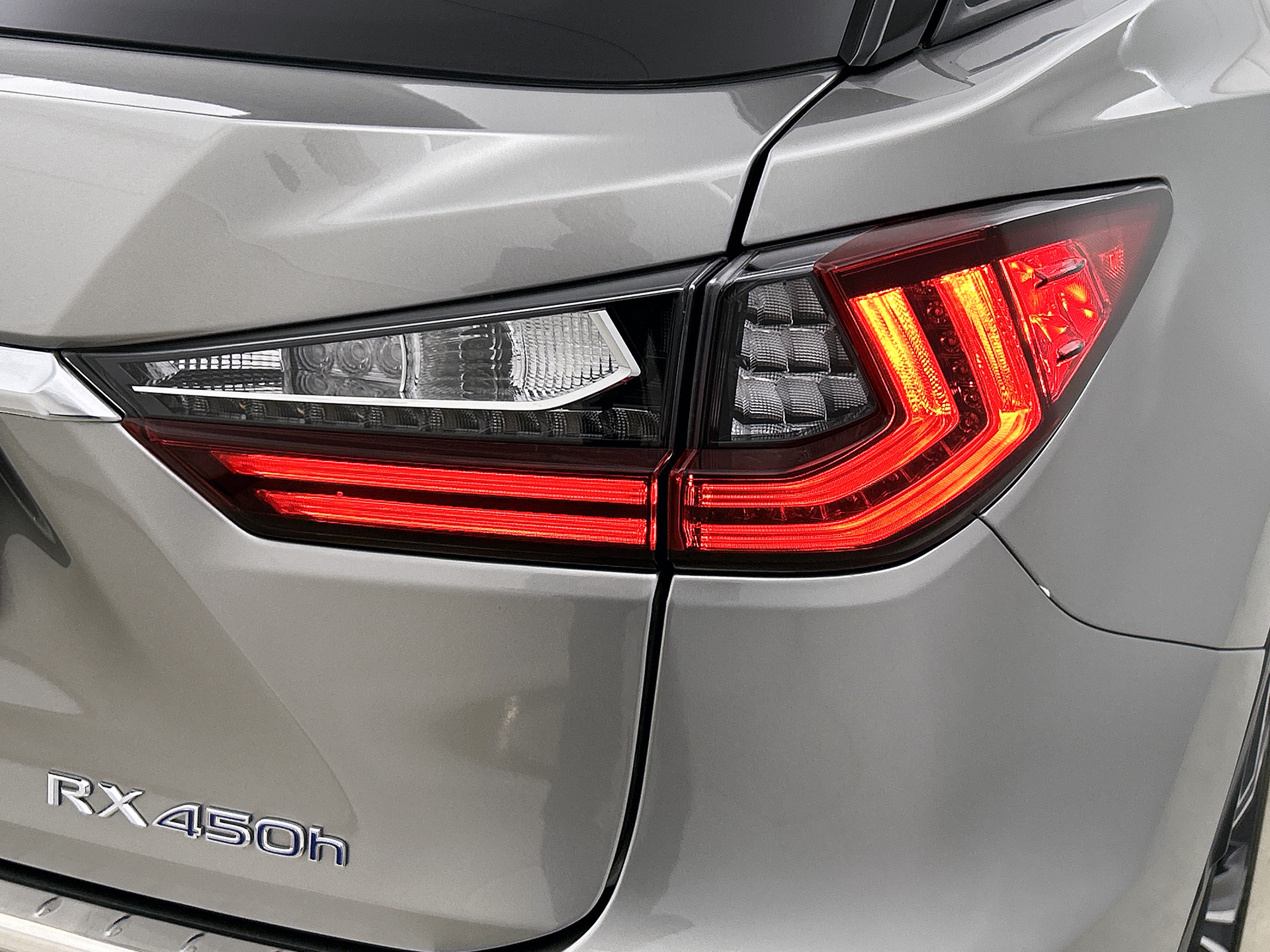 Foto van Lexus Lexus Rx450h