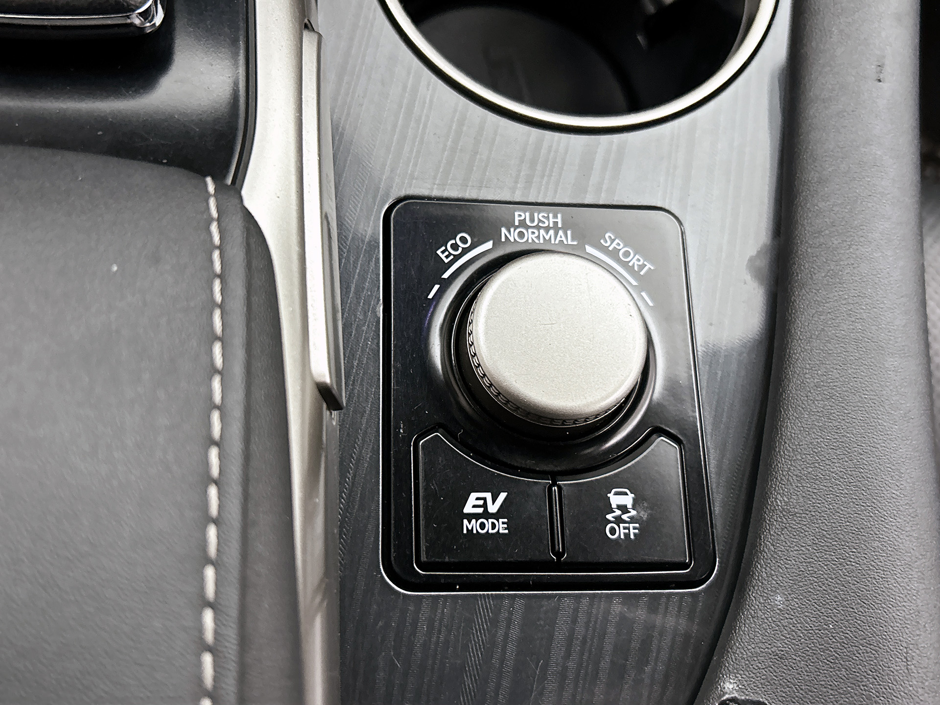 Foto van Lexus Lexus Rx450h