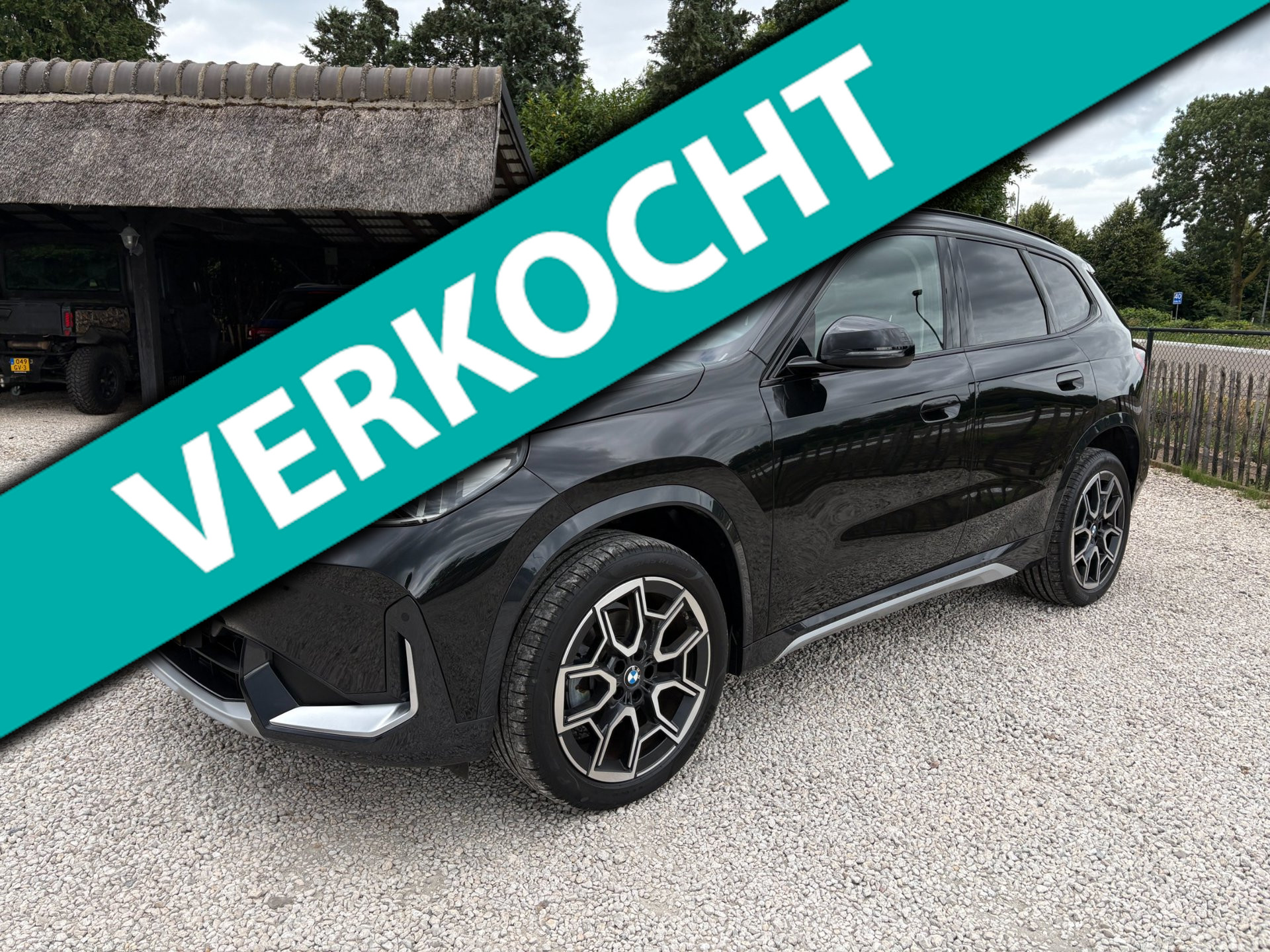 BMW X1 SDrive18i X-line Sport LED, Leder, 1e eigenaar 2023 - voorkant