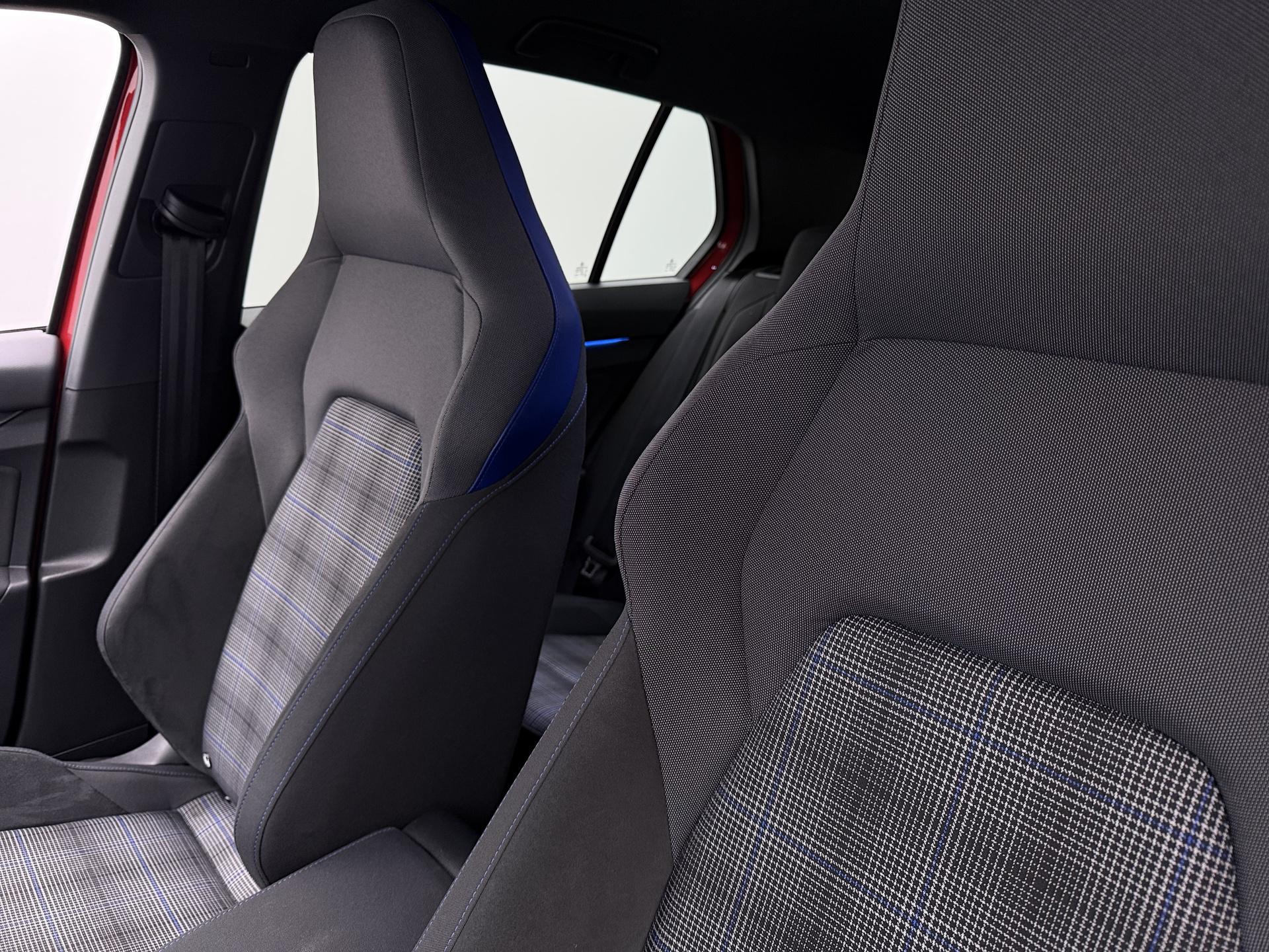 Foto van Volkswagen Golf GTE