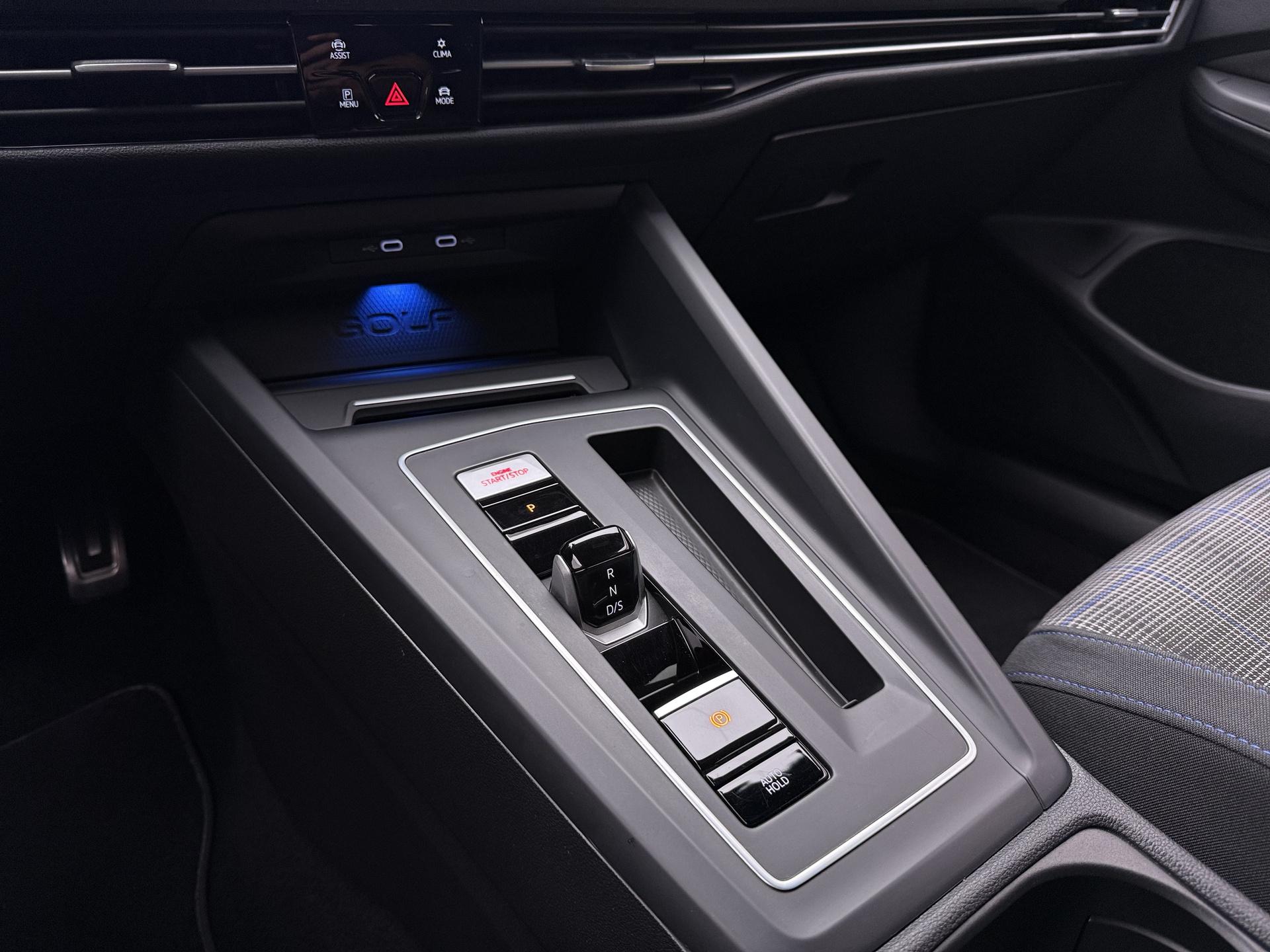 Foto van Volkswagen Golf GTE