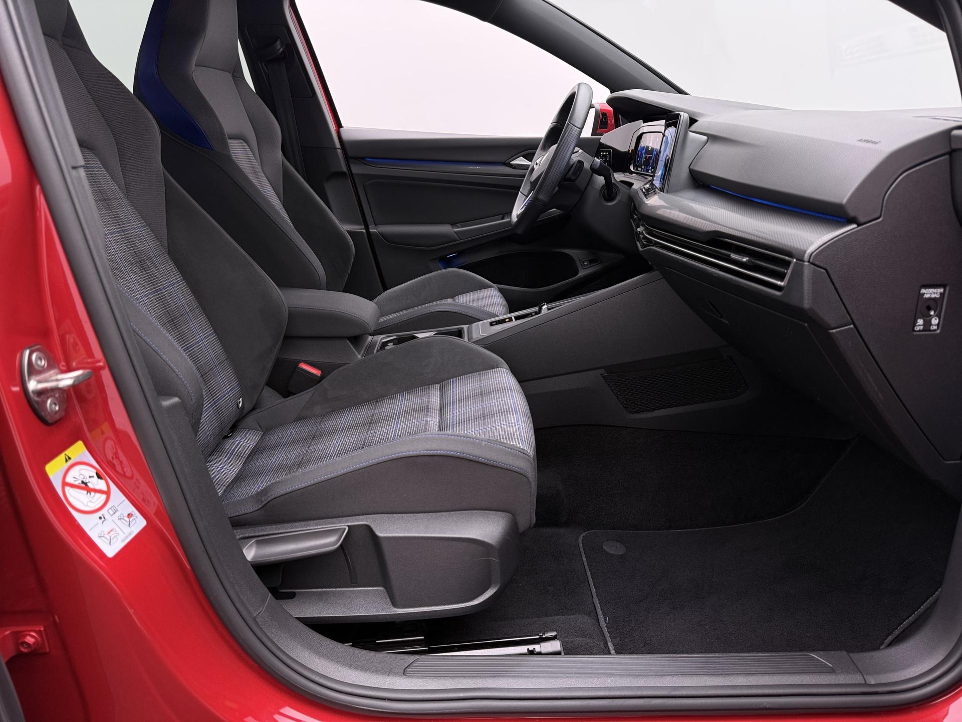 Foto van Volkswagen Golf GTE