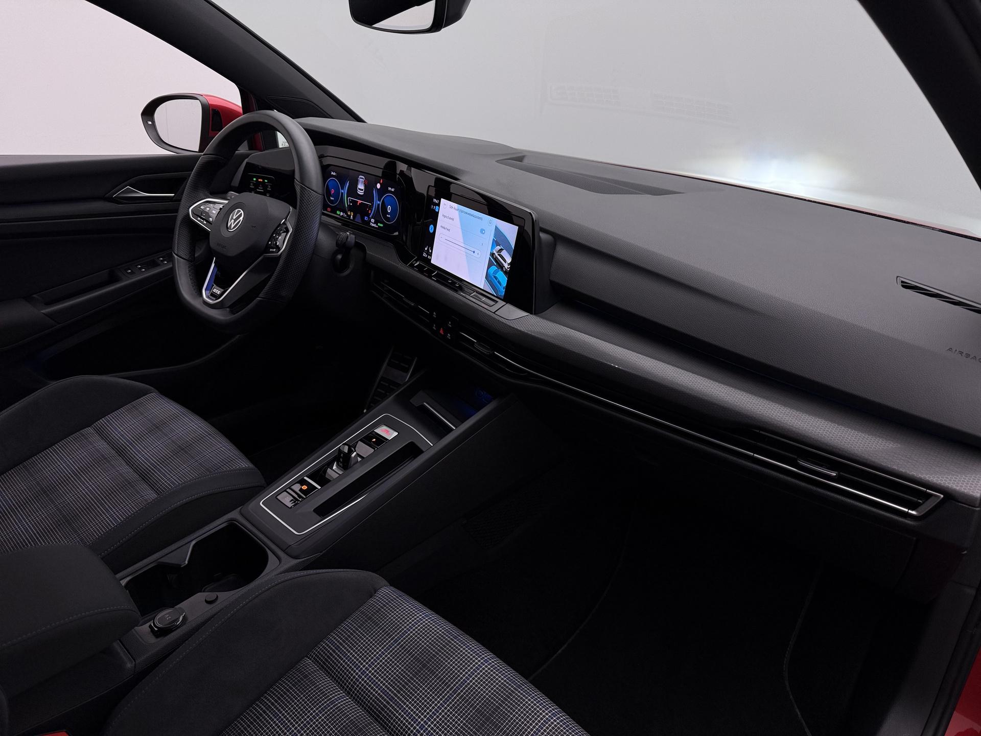 Foto van Volkswagen Golf GTE