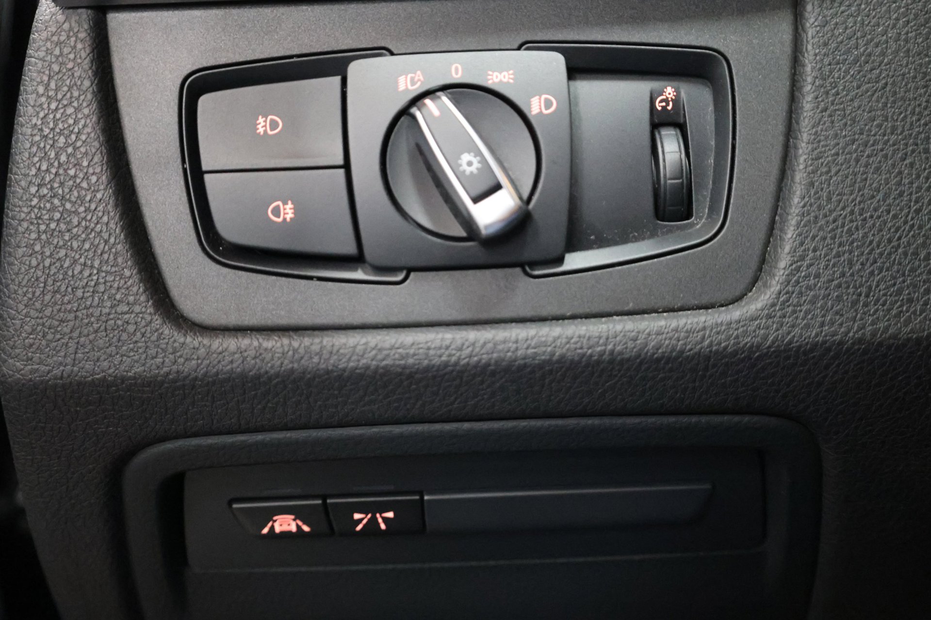 Foto van BMW 330i