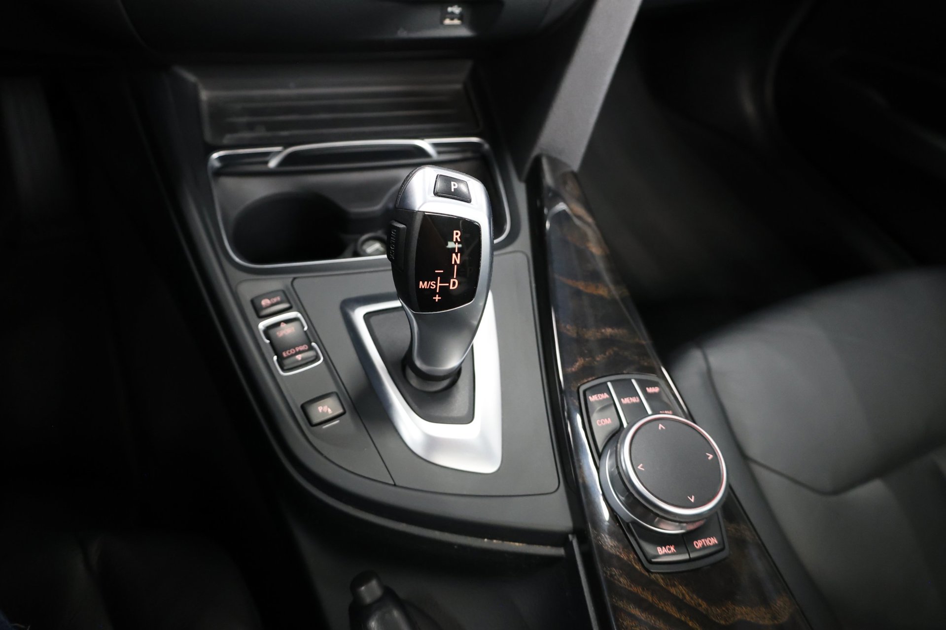 Foto van BMW 330i
