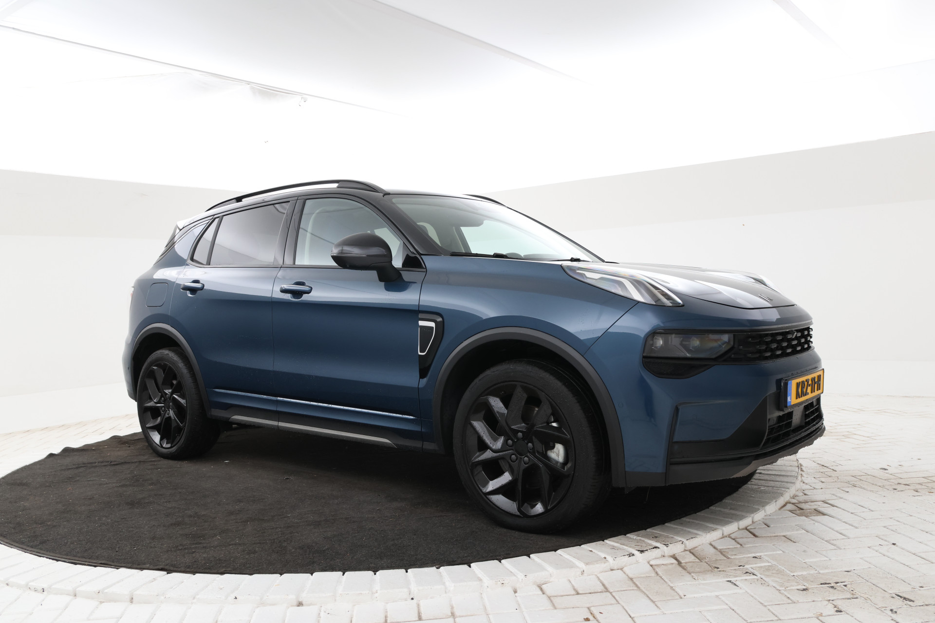 Foto van Lynk&co LYNK & Co 01