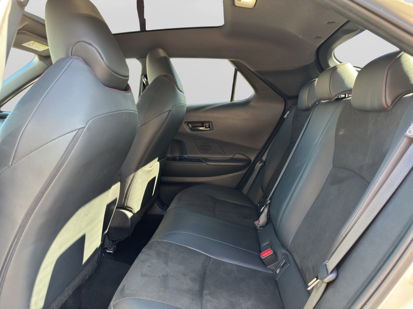 Foto van Toyota C-hr