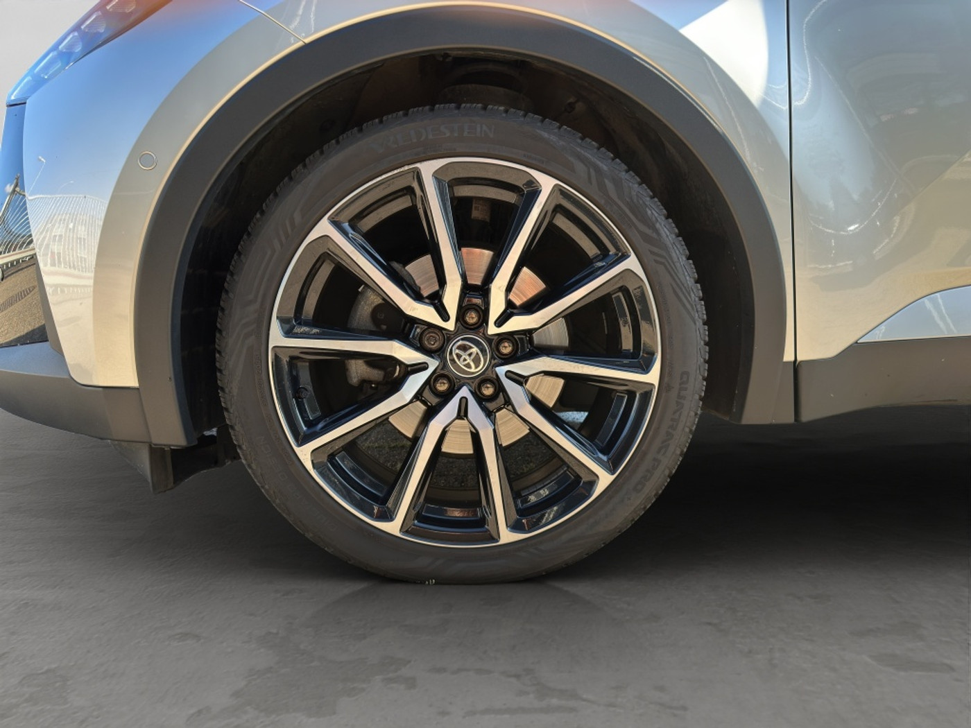 Foto van Toyota C-hr