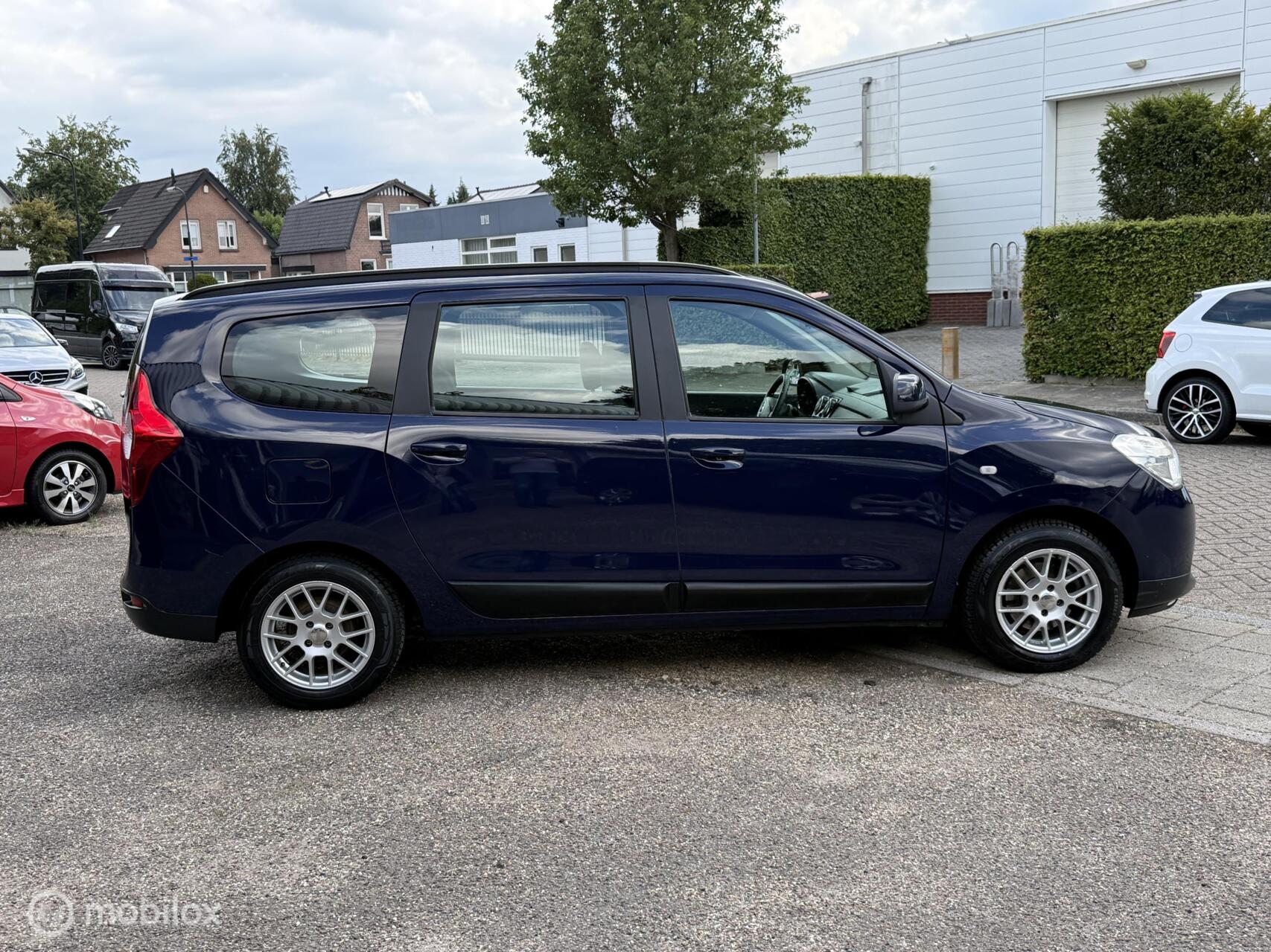 Foto van Dacia Lodgy