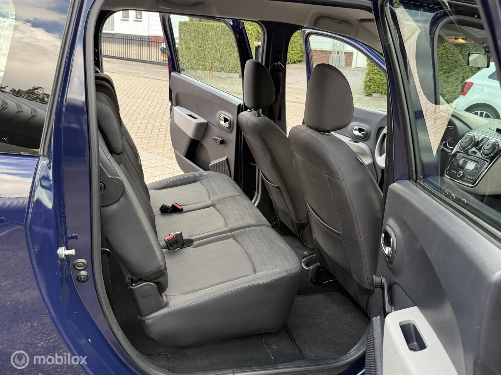 Foto van Dacia Lodgy
