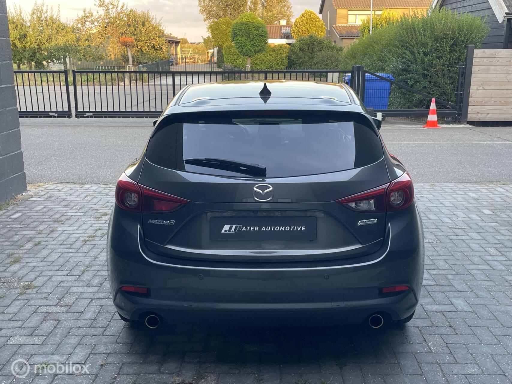 Foto van Mazda 3