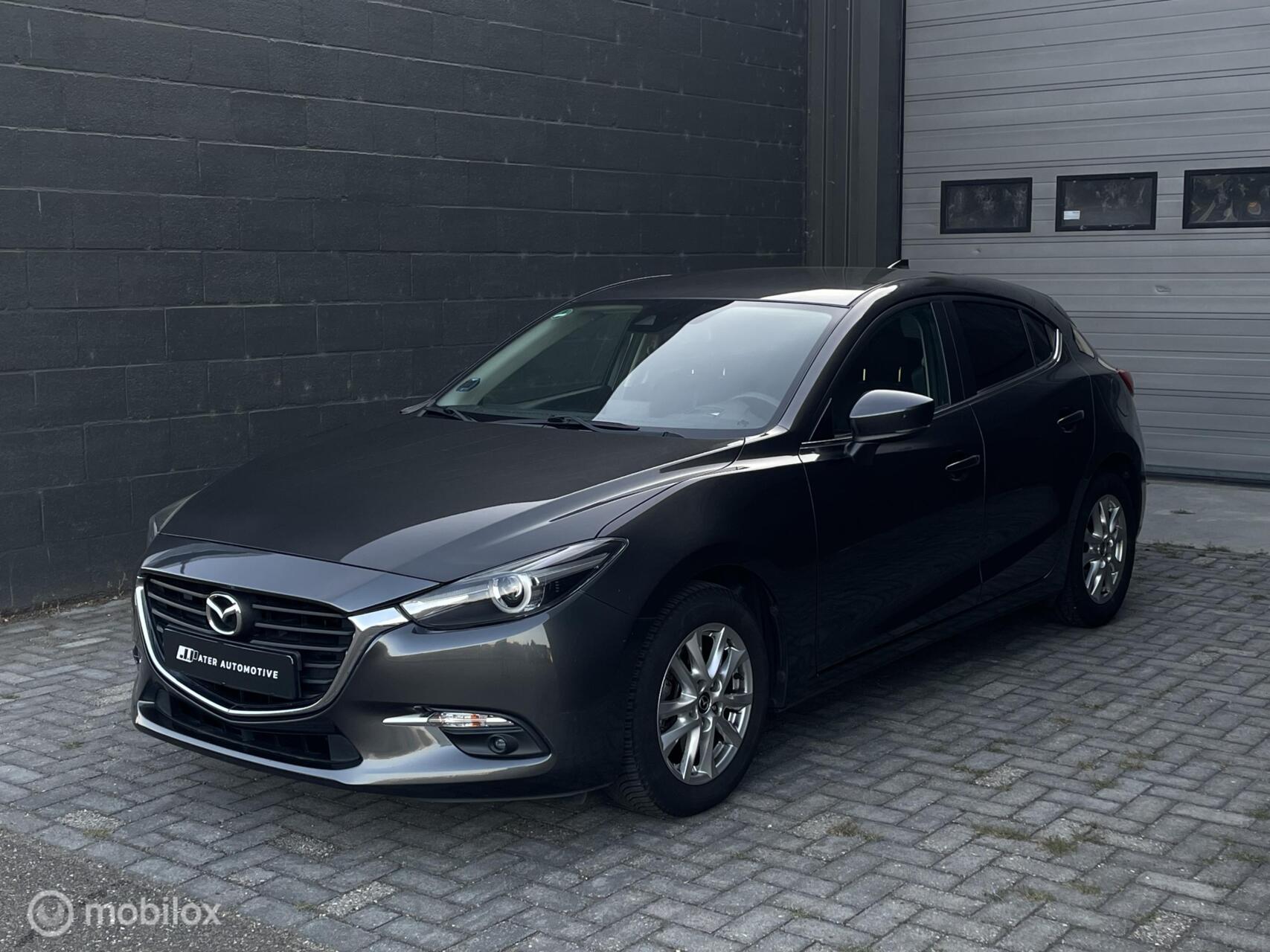 Mazda 3 2.0 SkyActiv-G 120 GT-M Exclusive 2017 - voorkant
