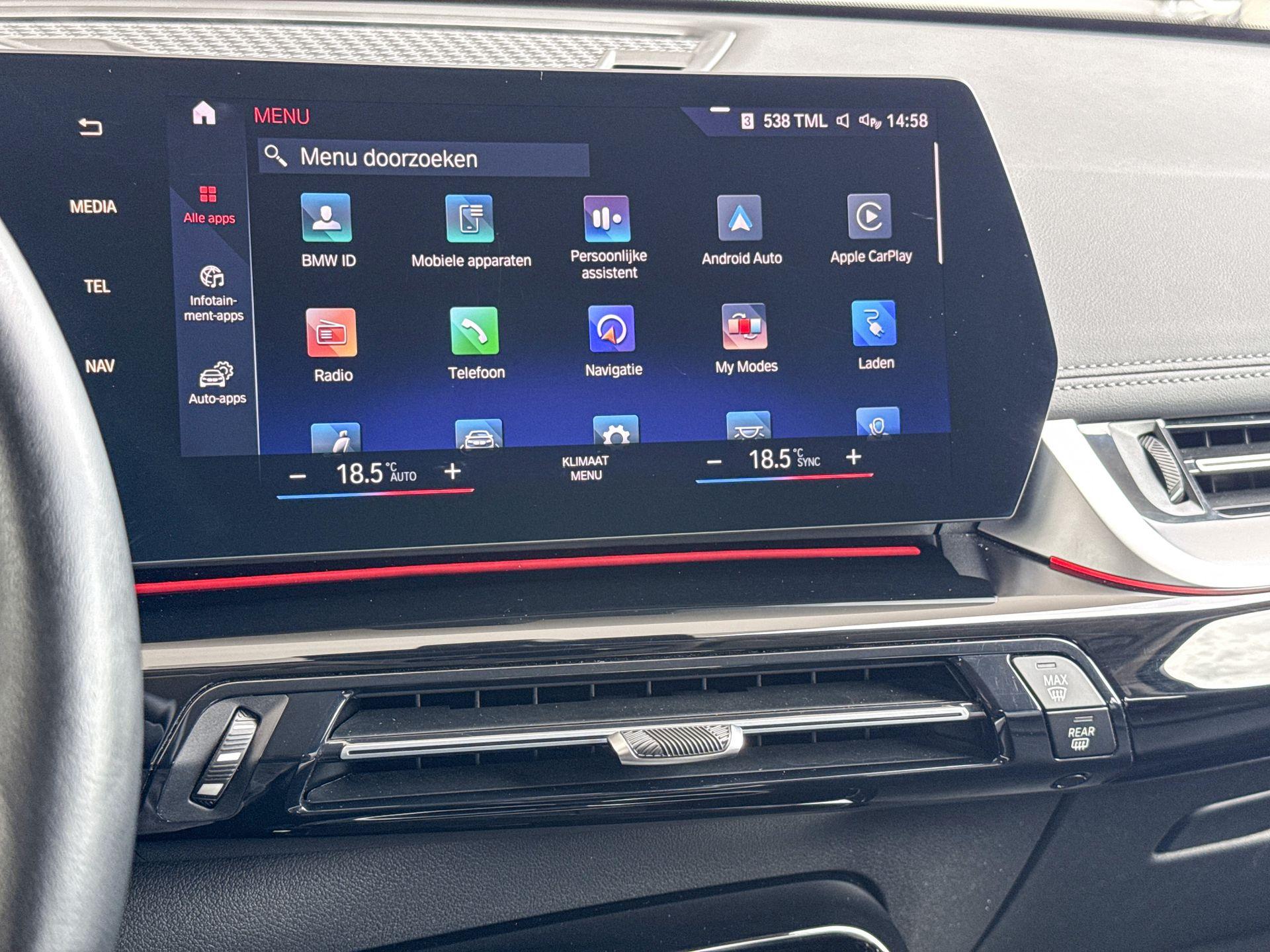 Foto van BMW Ix1 Xdrive30