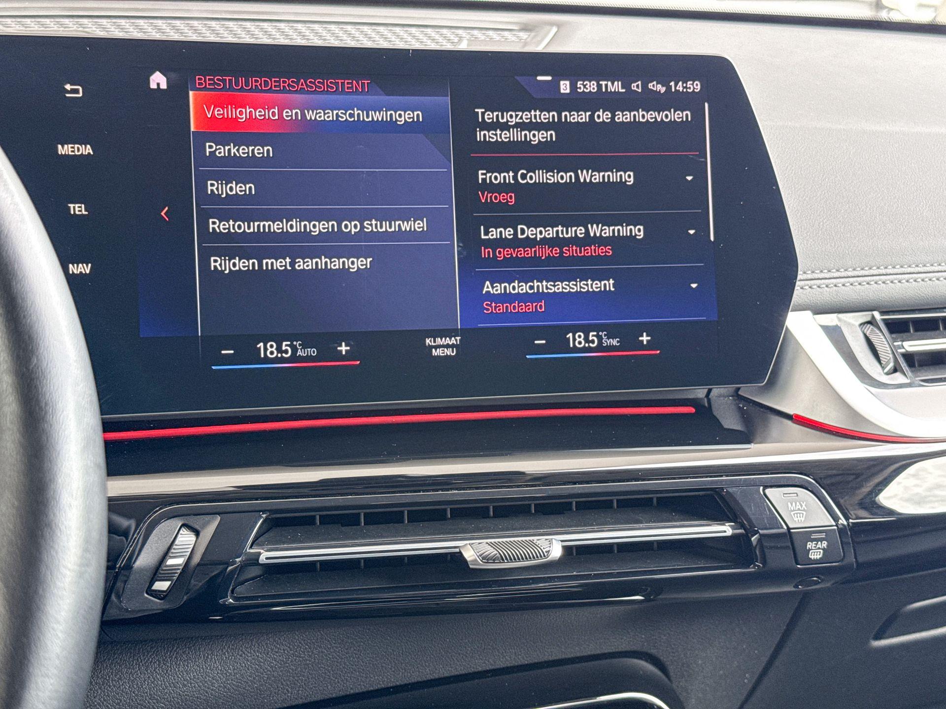 Foto van BMW Ix1 Xdrive30