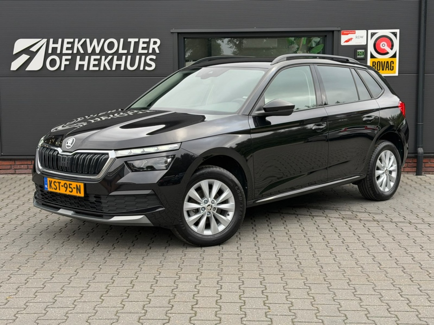 Skoda Kamiq 1.0 TSI DSG | App-Connect | Camera | Stoelverwarming | Trekhaak 2022 - voorkant