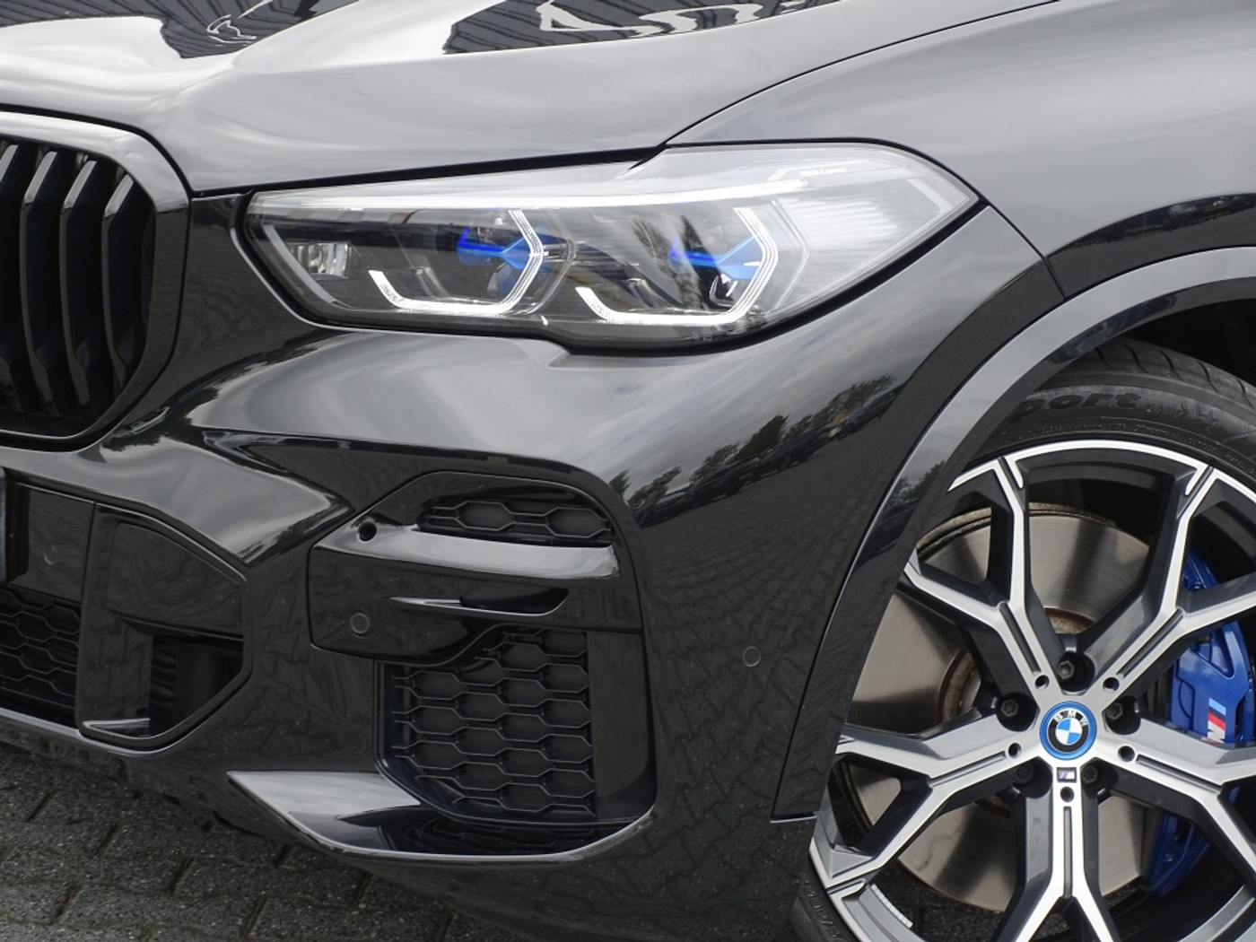 Foto van BMW X5 Xdrive45e
