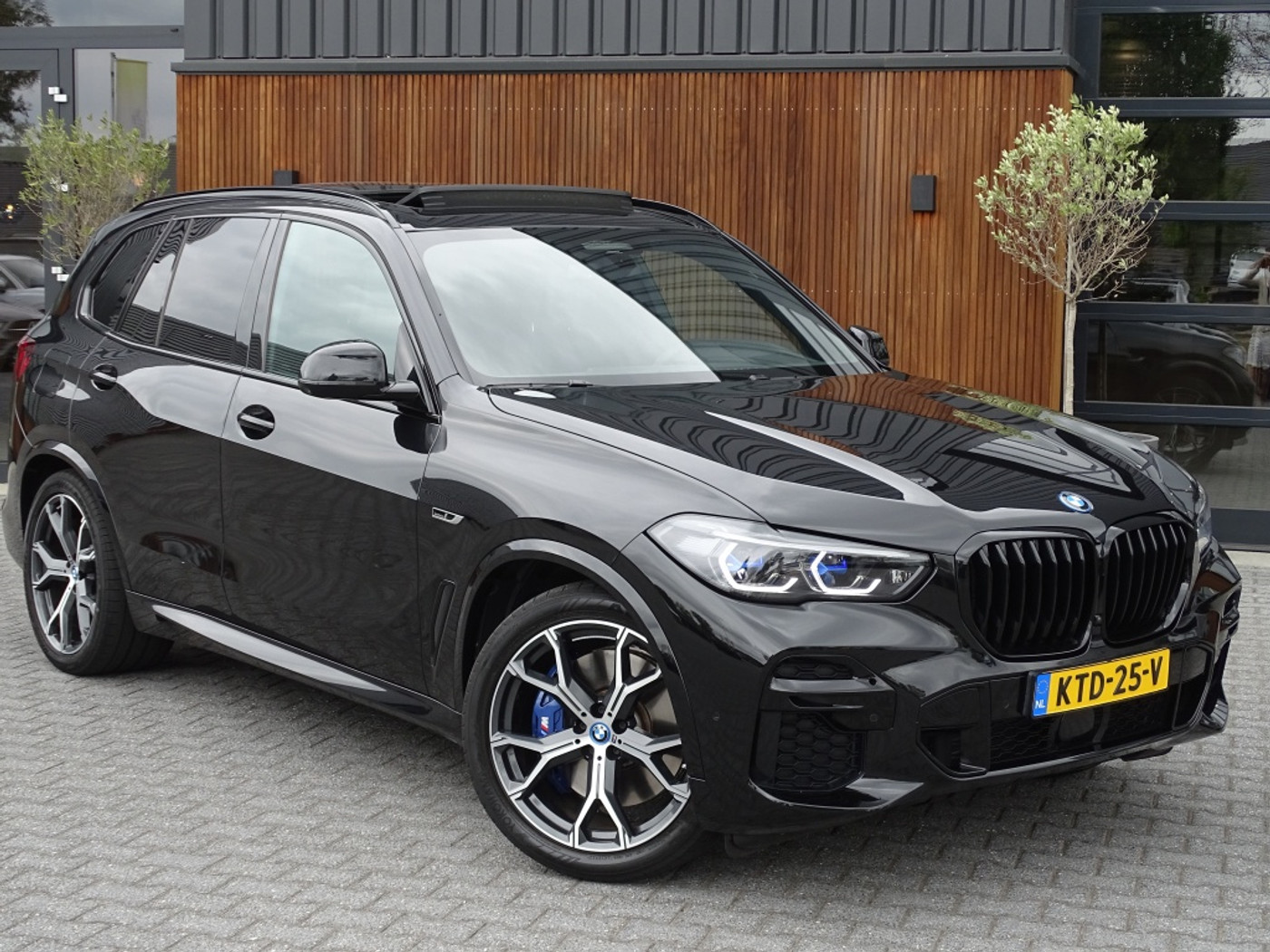 Foto van BMW X5 Xdrive45e