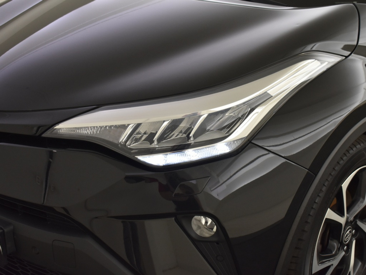 Foto van Toyota Toyota C-hr