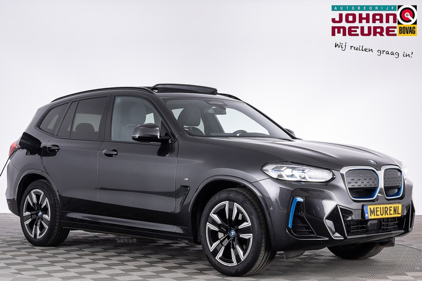 BMW Ix3 M Sport Inspiring 80kWh | PANORAMA | LASER | SOH 96,1 % 2023 - voorkant